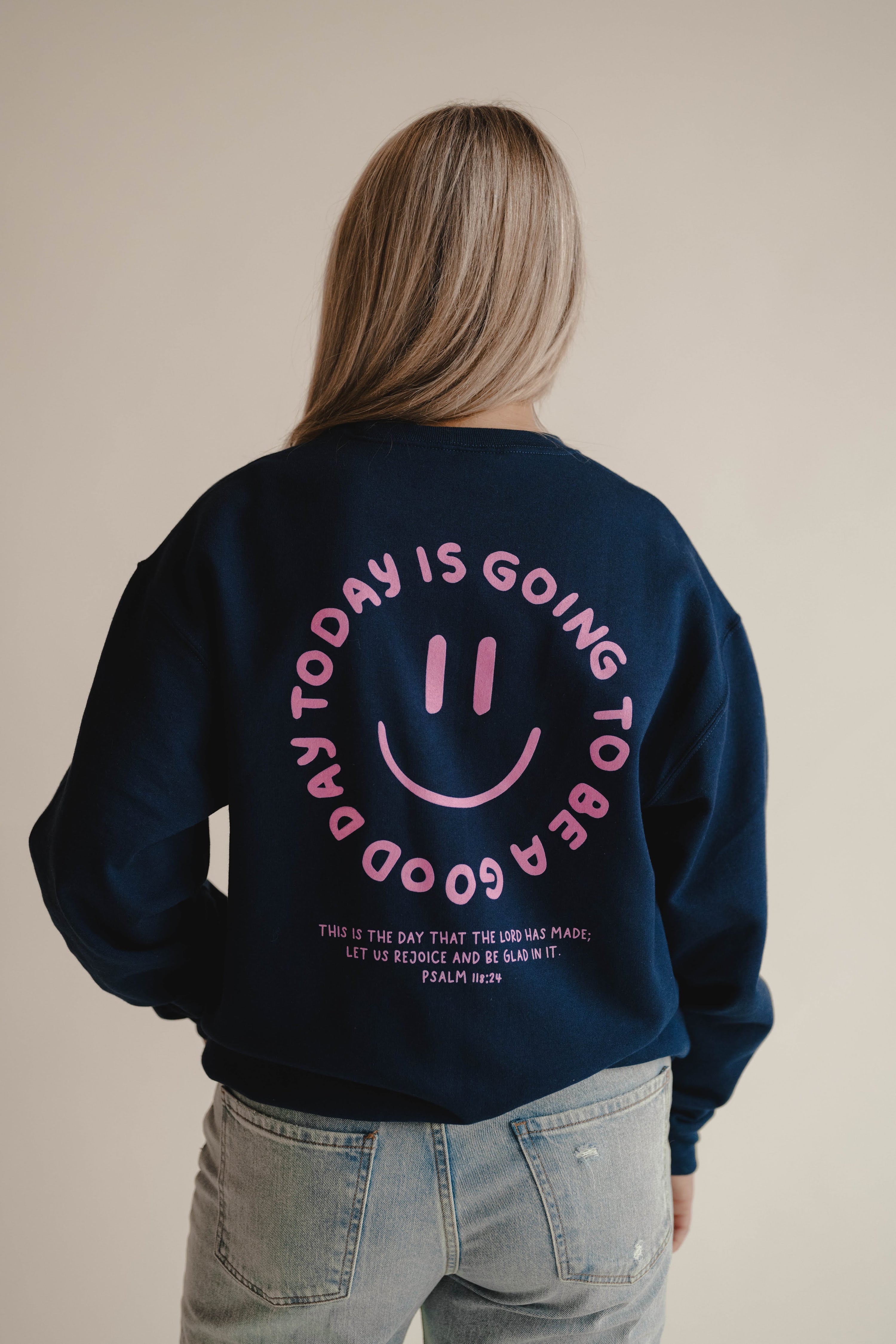 Good Day Pullover- Navy